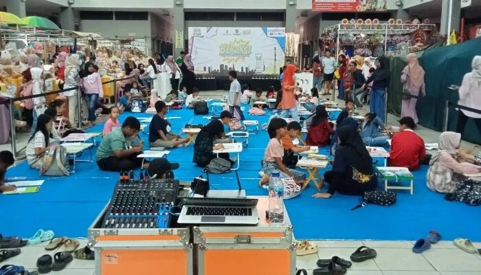 Lomba Lukis di Pasar Pon Trenggalek, Ajang Kreativitas Anak Sejak Dini